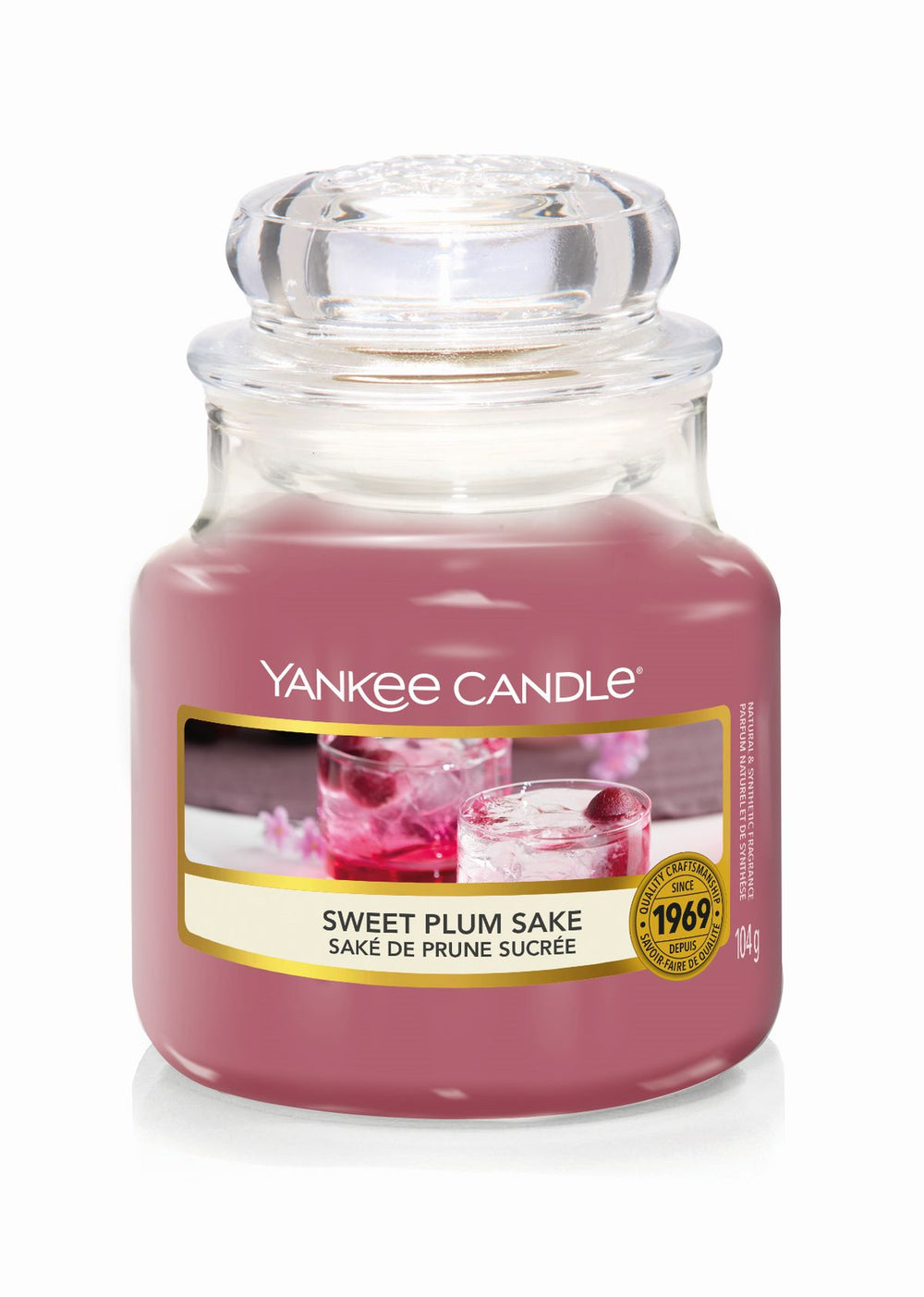 Yankee Candle Geurkaars Small Sweet Plum Sake - 9 cm / ø 6 cm