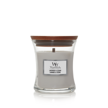 WoodWick Scented Candle Mini Lavender & Cedar - 8 cm / ø 7 cm