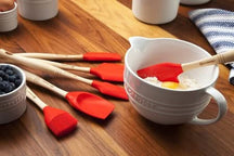 Le Creuset Spatula Pro Cerise 31 cm