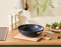 Le Creuset Wokpan Essential Non-Stick Ceramic - ø 32 cm / 6.0 liter - keramische anti-aanbaklaag