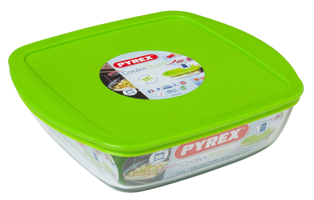 Pyrex Oven Dish - with lid - Cook & Store - 25 x 22 x 7 cm / 2.2 Liter