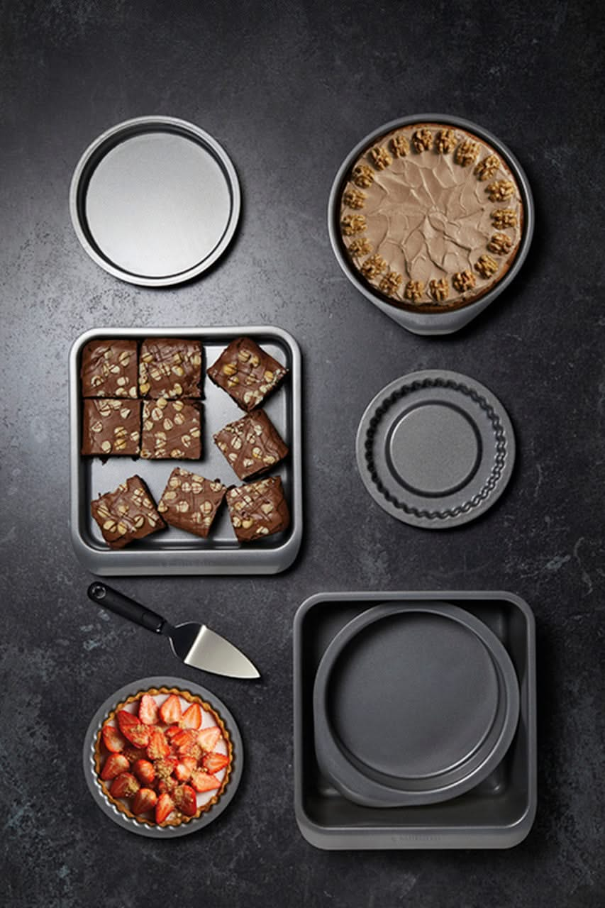 MasterClass Baking Moulds Set Smart Space 7-Piece - Standard non-stick coating