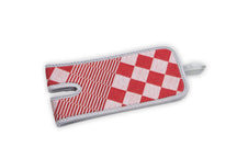 
BK Pouring Aid Mr. Gripper Red Checkered