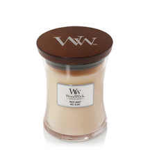 WoodWick Scented Candle Medium White Honey - 11 cm / ø 10 cm