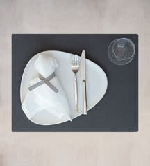 LIND DNA Placemat Nupo - Leather - Anthracite - 45 x 35 cm