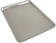 Nordic Ware Baking Sheet Naturals 33 x 24 cm - quarter sheet