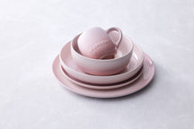 Le Creuset Breakfast Plate Coupe Shell Pink ø 22 cm