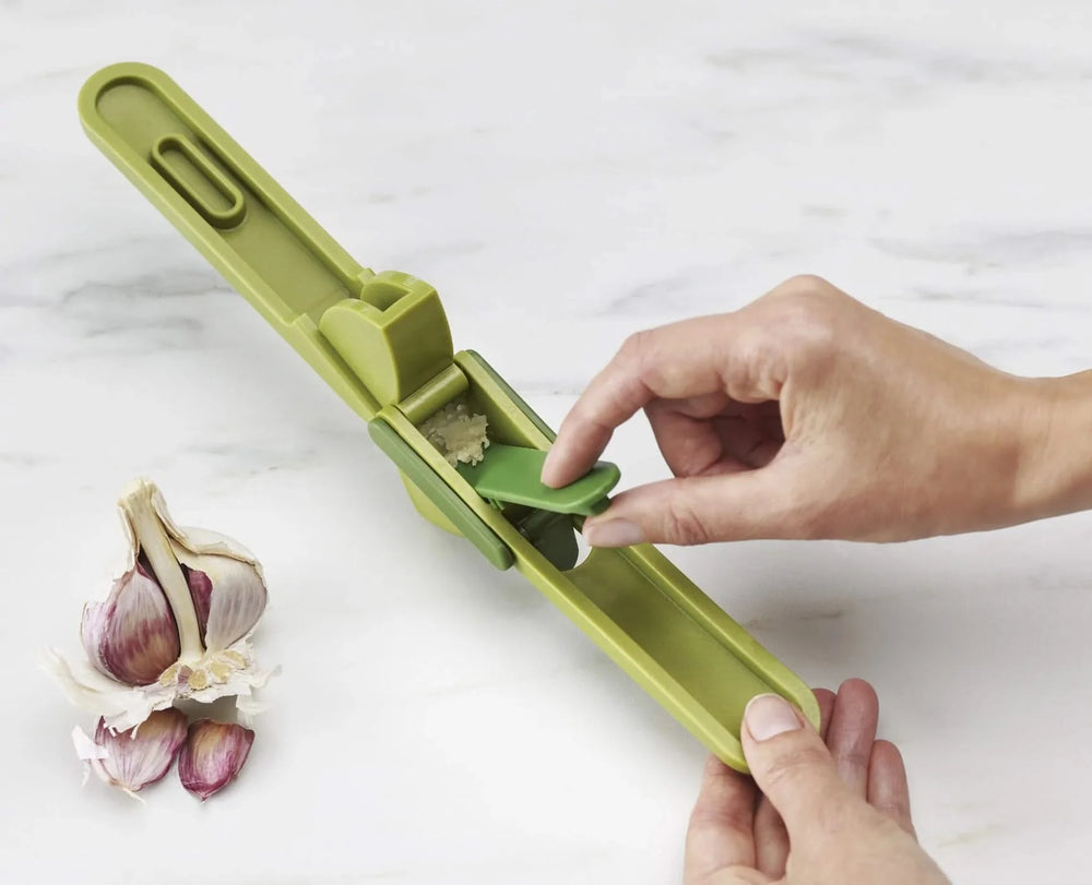 Joseph Joseph Garlic Press Duo - Easy Clean