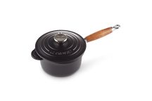 Le Creuset Saucepan - with lid - Tradition - Satin Black - ø 18 cm / 1.8 Liter