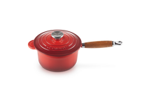 Le Creuset Saucepan - with lid - Tradition - Cerise - ø 18 cm / 1.8 Liter