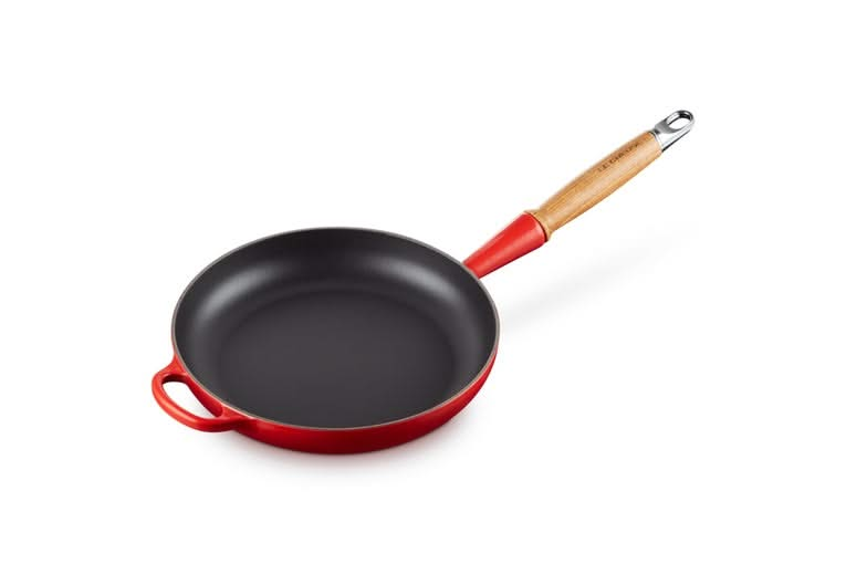 Le Creuset Frying Pan Signature Cerise - ø 24 cm / 1.6 Liter - enamelled non-stick coating