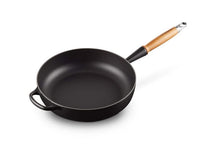 Le Creuset Skillet Signature Satin Black - ø 28 cm / 3.6 Liter - enamelled non-stick coating