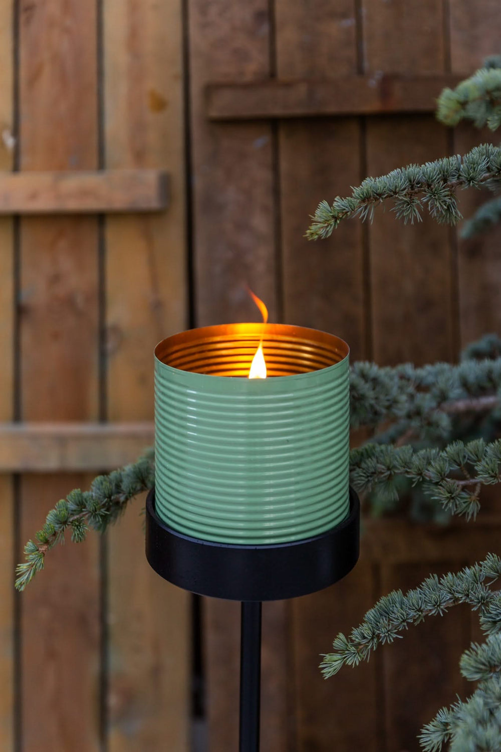 Living by Heart Outdoor Candle in Tin - ø 15 cm - Reseda Green