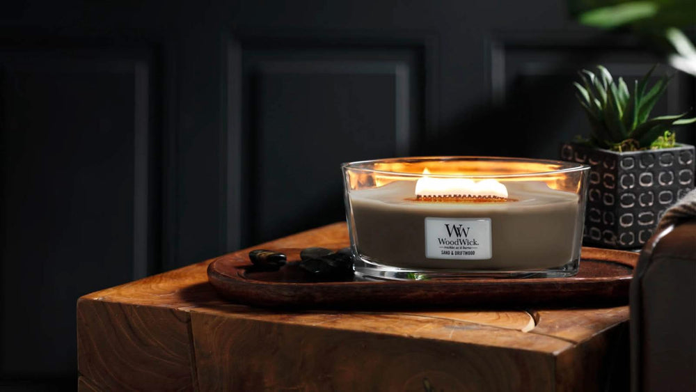 WoodWick Scented Candle Ellipse Sand & Driftwood - 9 cm / 19 cm