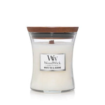 WoodWick Scented Candle Medium White Tea & Jasmine - 11 cm / ø 10 cm