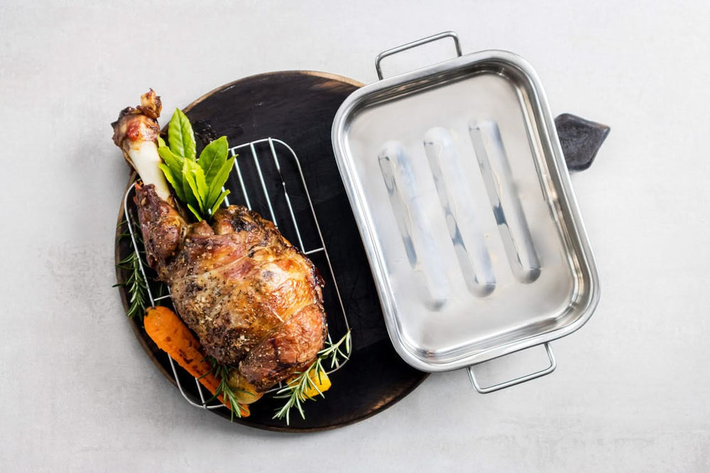 KitchenCraft Roasting Tin - with grill rack - 27 x 20 cm