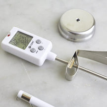 
CDN Sugar Thermometer Digital