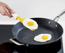 Joseph Joseph Egg Spatula Elevate