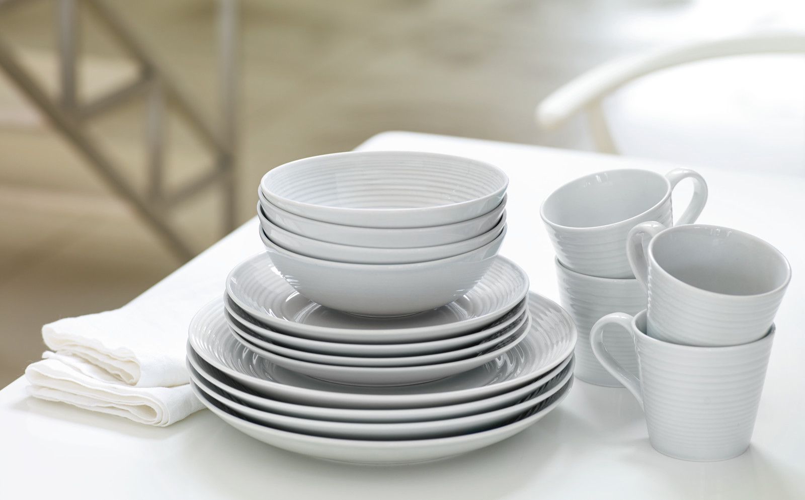 Gordon Ramsay Maze Tableware