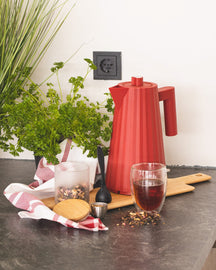 Alessi Kettle Plissé - Red - Michele de Lucchi - 1.7 Liter - MDL06 R