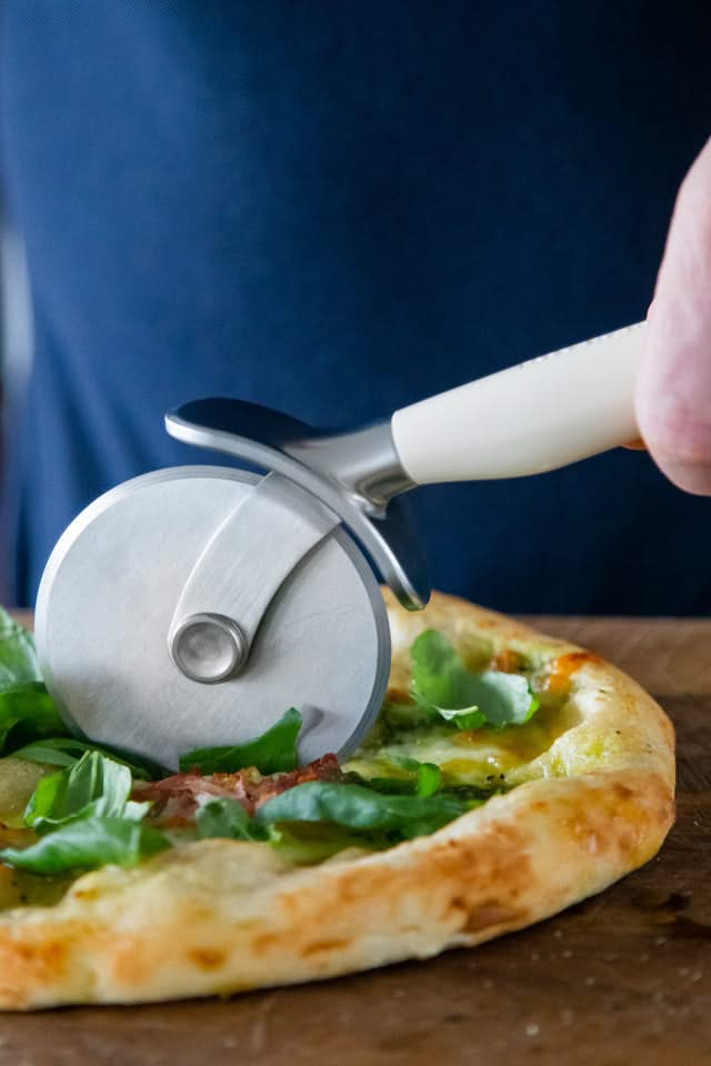 KitchenAid Pizzasnijder Core - Amandelwit